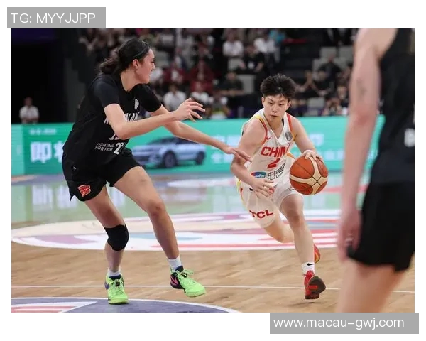 北京篮球队的快速转换战术解析与深度剖析 北京篮球队的快速转换战术解析与深度剖析