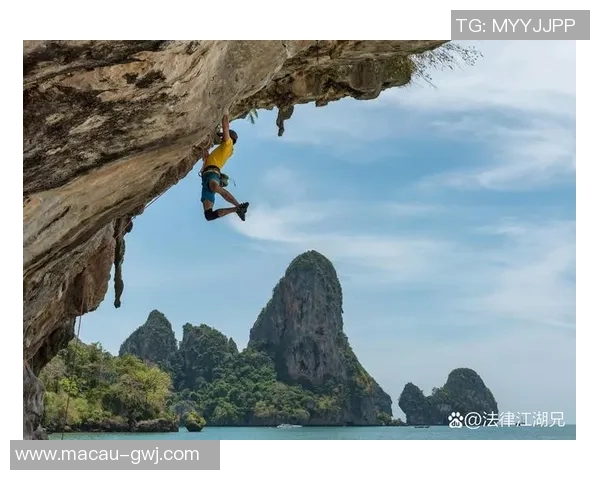 极限运动的挑战与机遇:探秘西安极限运动队的防反策略与训练秘诀 极限运动的挑战与机遇:探秘西安极限运动队的防反策略与训练秘诀