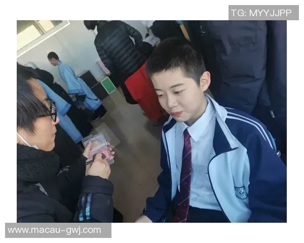 刘军专访:畅谈篮球生涯与成长历程的点滴回顾与反思 刘军专访:畅谈篮球生涯与成长历程的点滴回顾与反思