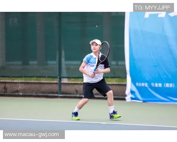 南京网球队的力量变革引发热议探索新策略与发展方向 南京网球队的力量变革引发热议探索新策略与发展方向