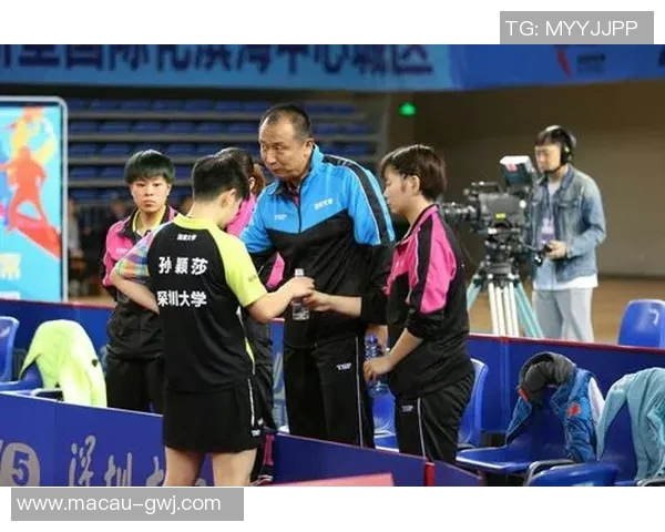 深圳乒乓球队与北京乒乓球队赛后复盘团队协作的成功与不足分析 深圳乒乓球队与北京乒乓球队赛后复盘团队协作的成功与不足分析