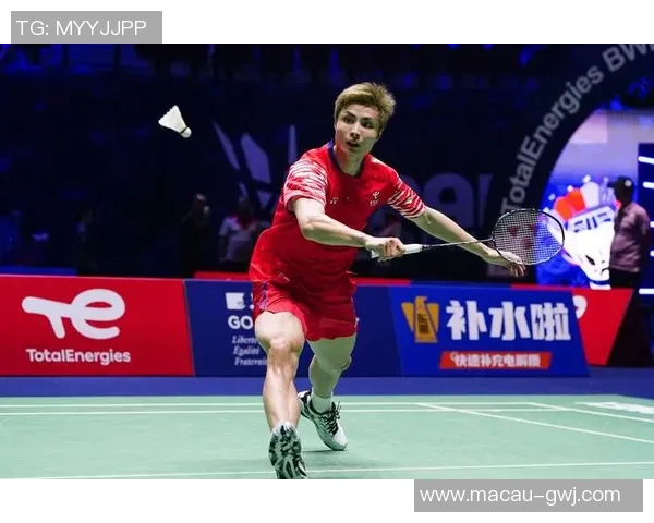 羽毛球盛宴:深入了解上海羽毛球队的比赛策略与经验分享 羽毛球盛宴:深入了解上海羽毛球队的比赛策略与经验分享