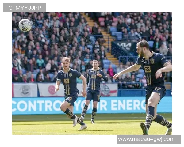 加的夫城与普雷斯顿激战正酣谁能在这场对决中笑到最后