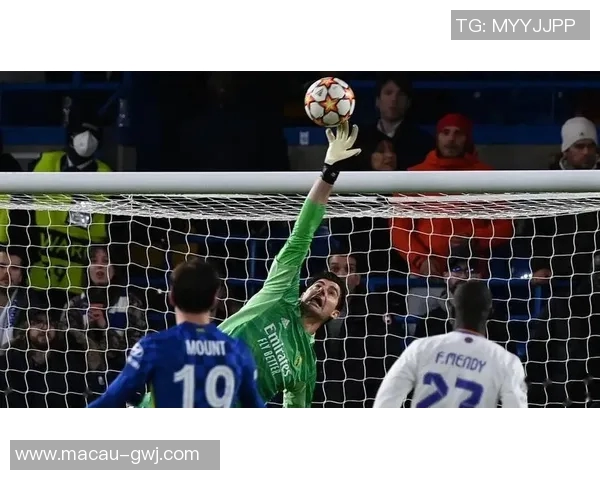 库尔图瓦：守护球门的巨人如何在绿茵场上书写传奇故事