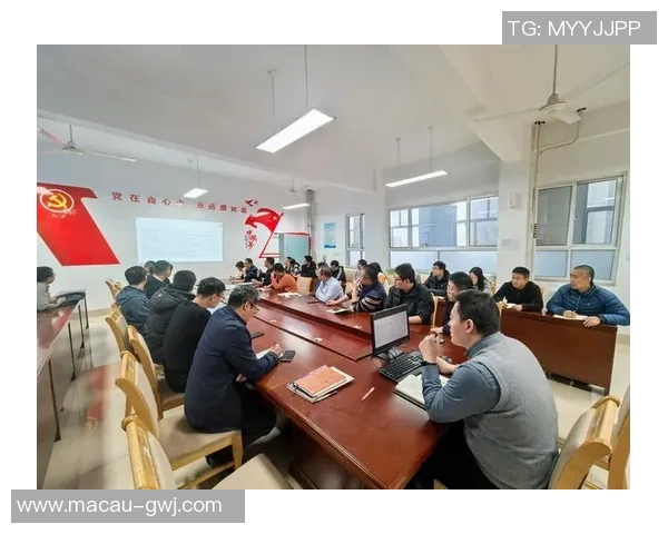 张宁的奋斗历程与人生哲学探讨：从青涩学子到职场精英的成长之路