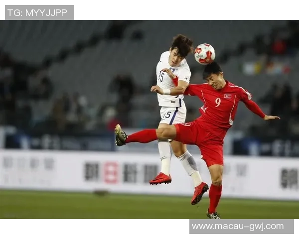 日本国家足球队与朝鲜队的激烈对决回顾及精彩瞬间分析