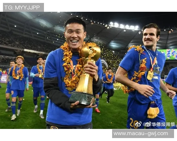 江苏苏宁迎战梅州球队全力争胜展现实力与斗志