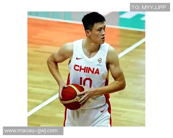 周鹏：从篮球场上的拼搏者到生活中的奋斗者的成长历程与心路历程