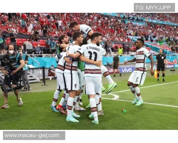 德累斯顿与圣保利比赛分析及战术对比探讨 德累斯顿与圣保利比赛分析及战术对比探讨