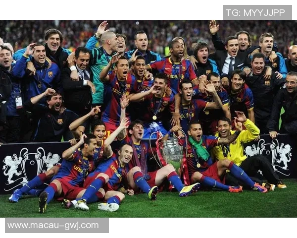 曼联与巴塞罗那欧冠对决回顾与精彩瞬间分析