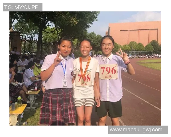 与杨强畅谈足球生涯的点滴与心路历程