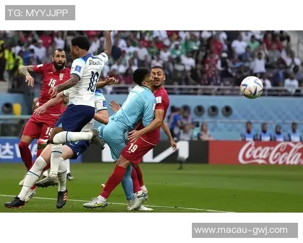 伊朗对阵葡萄牙角球战术分析与比赛精彩瞬间回顾 伊朗对阵葡萄牙角球战术分析与比赛精彩瞬间回顾