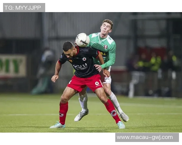 坎布尔迎战埃因霍温青年队期待精彩对决与激烈竞争