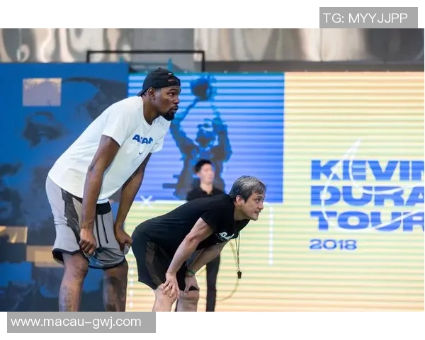 常林的奋斗与成长:从平凡到卓越的篮球人生探索之旅 常林的奋斗与成长:从平凡到卓越的篮球人生探索之旅