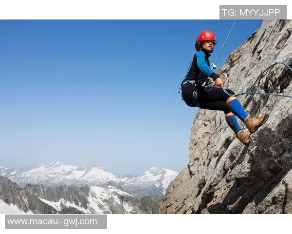 杭州攀岩队心理素质研究:挑战与应对策略的深度分析 杭州攀岩队心理素质研究:挑战与应对策略的深度分析