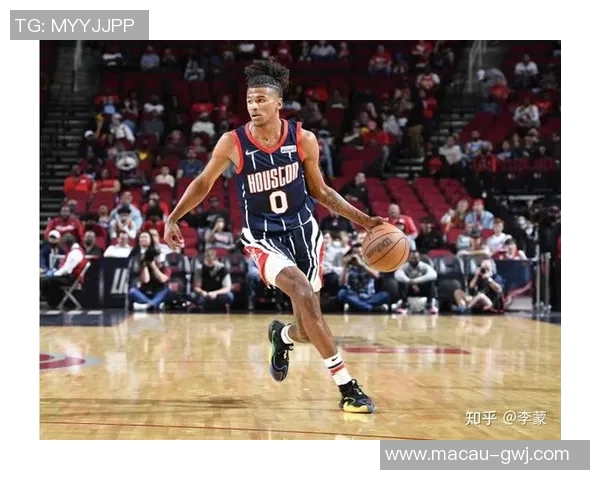 杰伦格林:从新秀到明星球员的成长之路与未来展望 杰伦格林:从新秀到明星球员的成长之路与未来展望