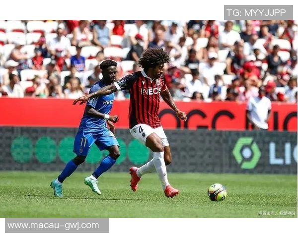 法乙索肖主场迎战特鲁瓦争夺重要积分之战 法乙索肖主场迎战特鲁瓦争夺重要积分之战