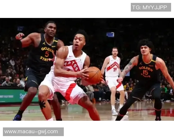 猛龙与热火激战三月十一日球迷期待精彩对决与精彩瞬间 猛龙与热火激战三月十一日球迷期待精彩对决与精彩瞬间